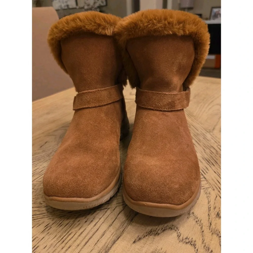 Skechers Slip-Ins Boots Easy Going Casually Perfect Women's 8M Brown Chestnut